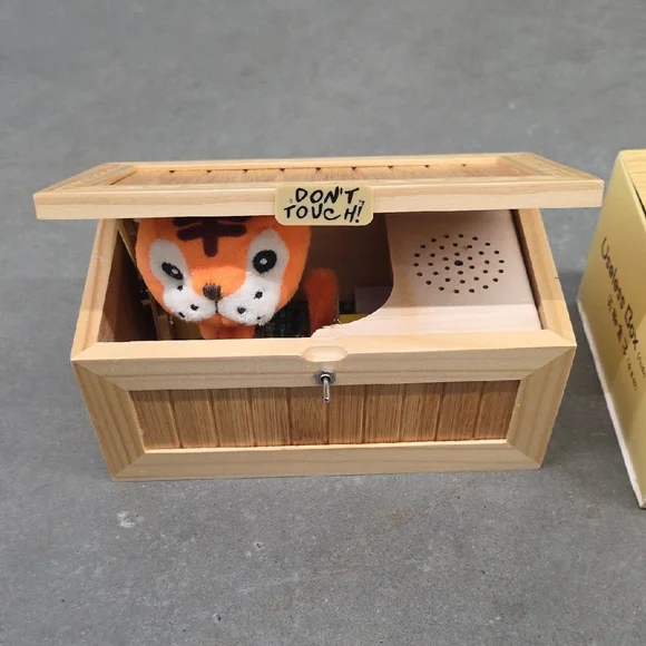 Useless Box Audio Version - Picture 5 of 7